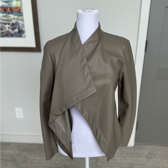 BB Dakota Moto Boho Peppin Vegan Leather Drapey Jacket Vegan XS Small Tan New - Picture 7 of 16